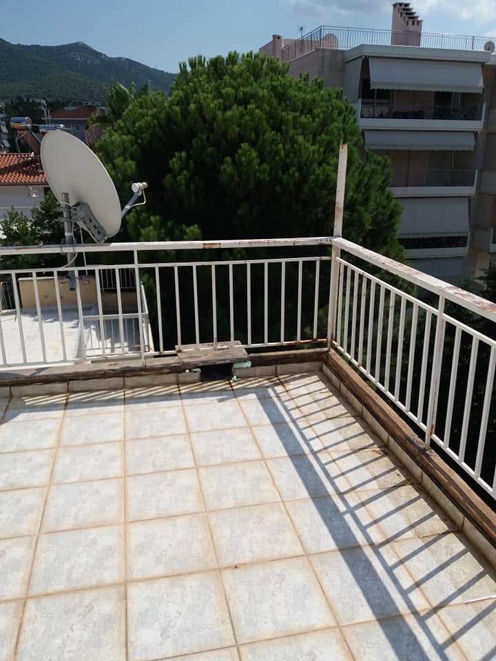Η ταράτσα καθαρή πριν από το σφράγισμα